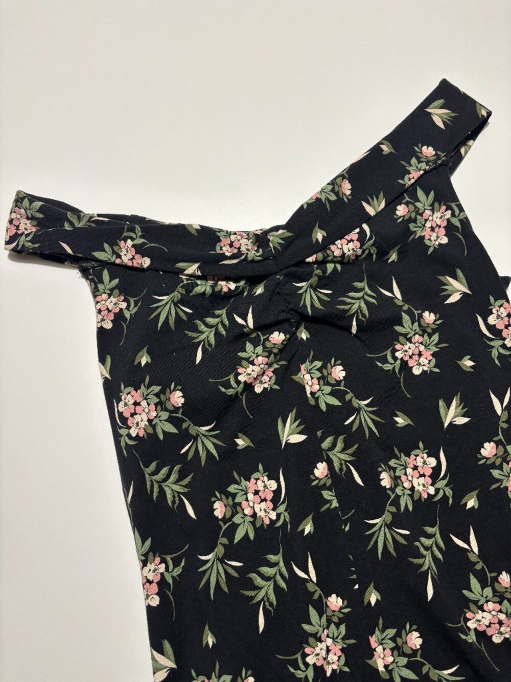 Sabrina Carpenter x Aeropostale Black & Pink Floral Off The Shoulder Cotton Top
